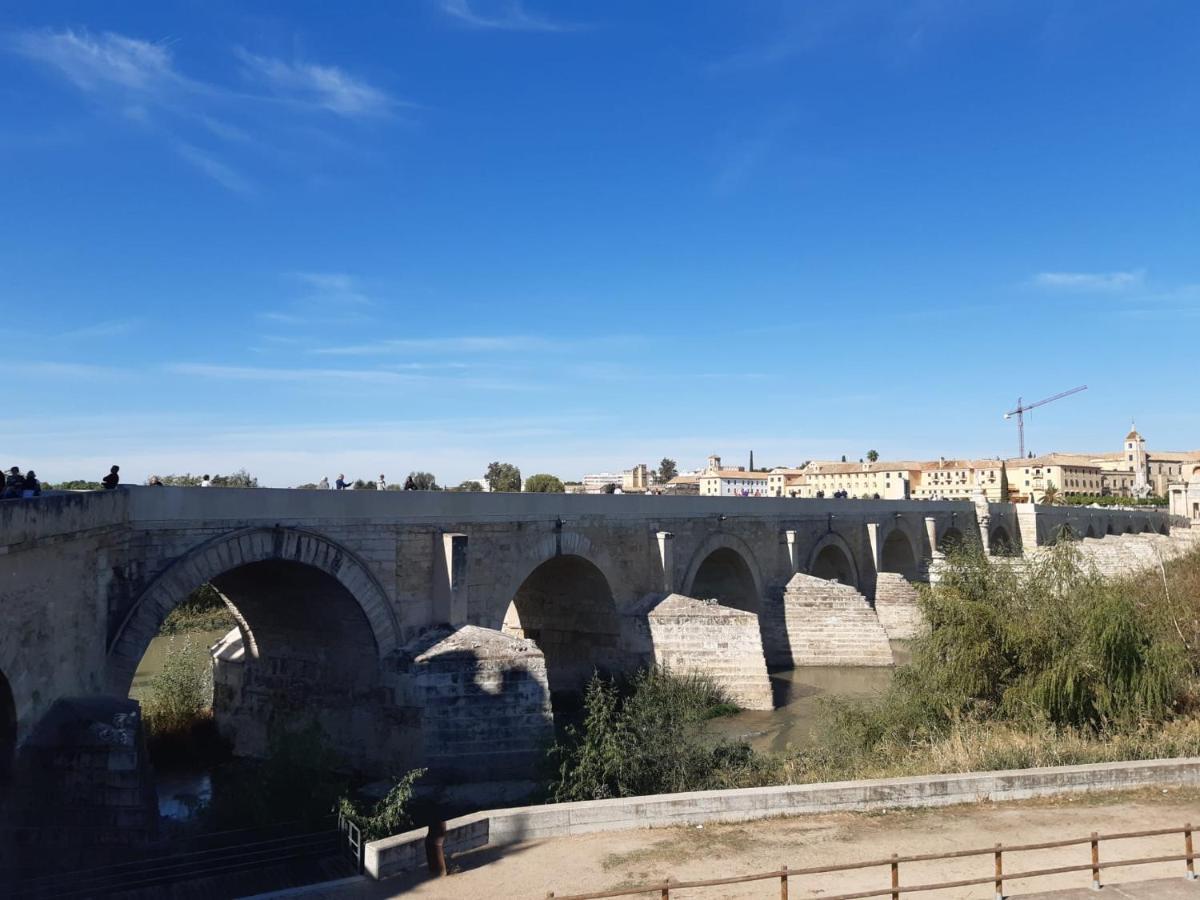 Loft La Calahorra Con Posibilidad De Aparcamiento Pregunta Por El Pack Mas Amor Cordoue Extérieur photo